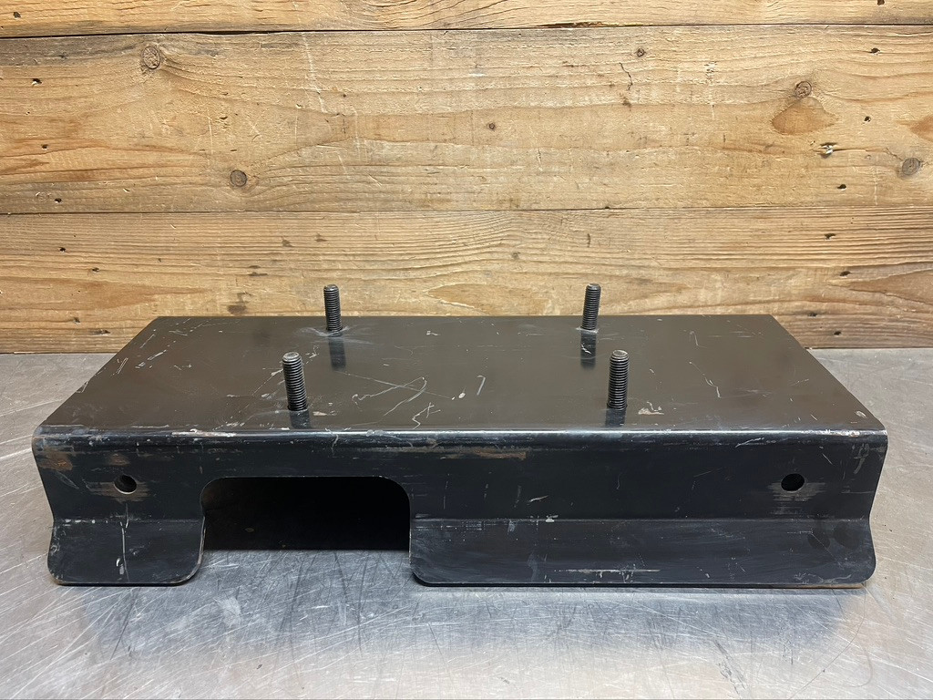 Navistar 3832555C1 Muffler Support Mount Bracket OEM International Truck Exhaust