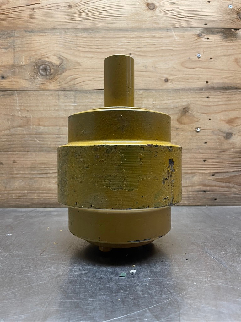 CNH 87626156 Track Roller Carrier 1150B Crawler Dozer NSN 2410-01-120-9290