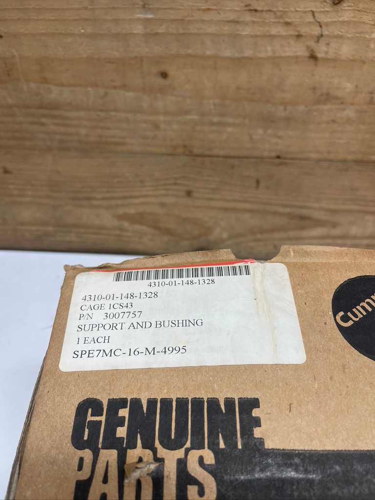 Cummins 3007757 Support & Bushing Assembly NSN 4310-01-148-1328 OEM NEW NOS