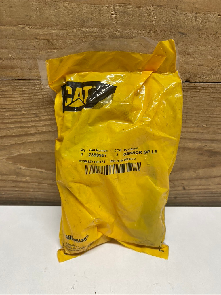 Caterpillar CAT 239-9957 Coolant Level Sensor 3-Pin OEM C15 C18 C32 Engine