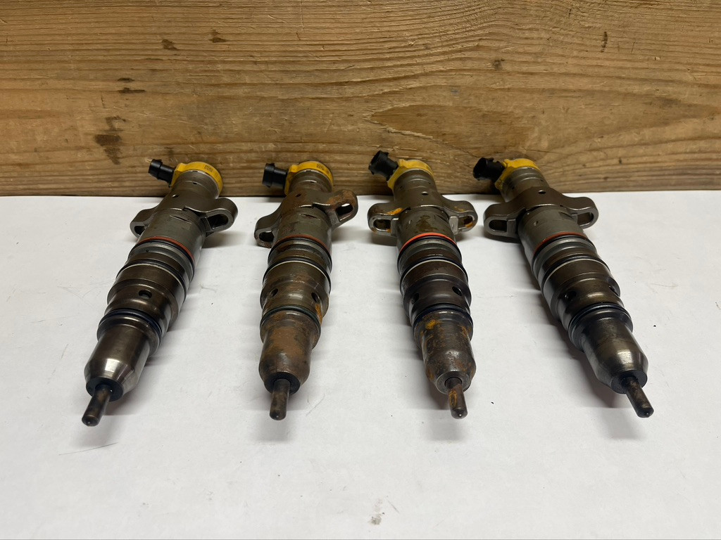 CAT Fuel Injector Assembly 238-8091 Caterpillar Lot of 4 (Parts)