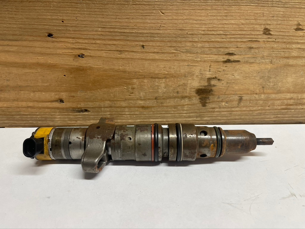 CAT Fuel Injector Assembly 238-8091 Caterpillar Lot of 4 (Parts)