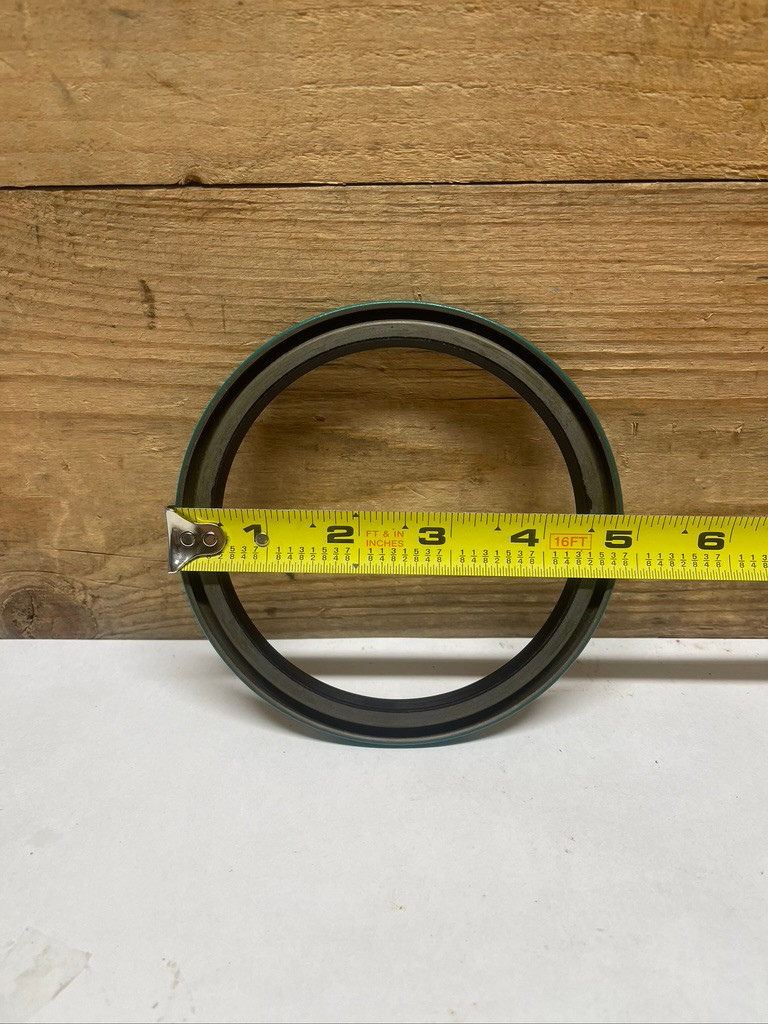 John Deere AT49859 Internal Oil Seal 4" Shaft Single Lip OEM