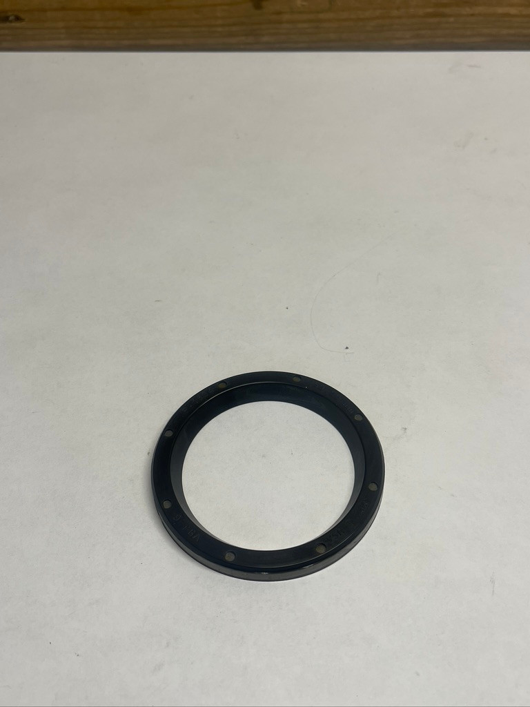 John Deere T102135 Plain Encased Internal Oil Seal OEM