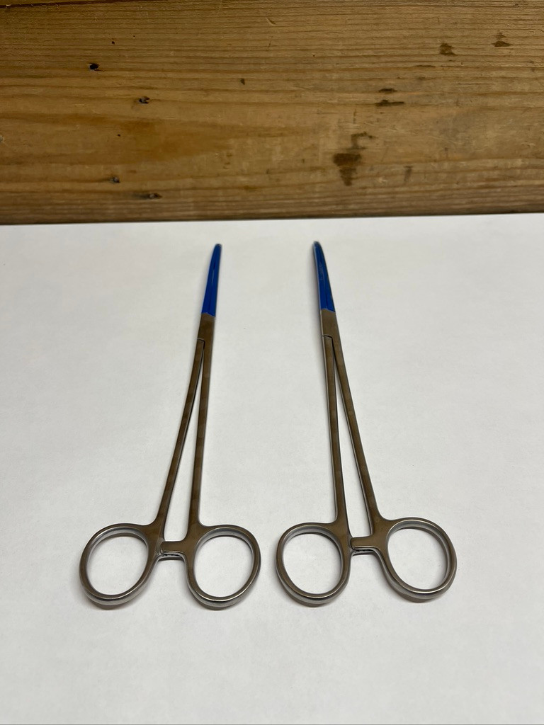 Lot of 2 Sklar Surgical Stainless Steel Curved Clamps Blue Tip