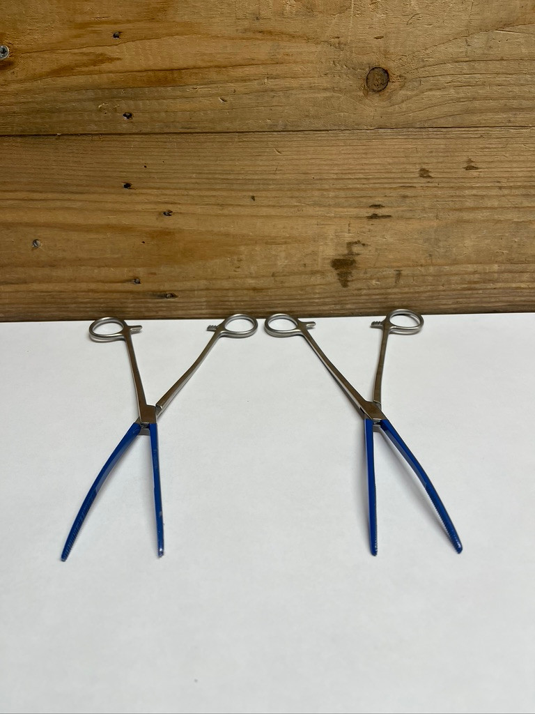Lot of 2 Sklar Surgical Stainless Steel Curved Clamps Blue Tip