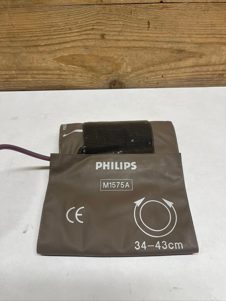 Philips M1575A Reusable Large Adult NIBP Blood Pressure Cuff 34-43cm