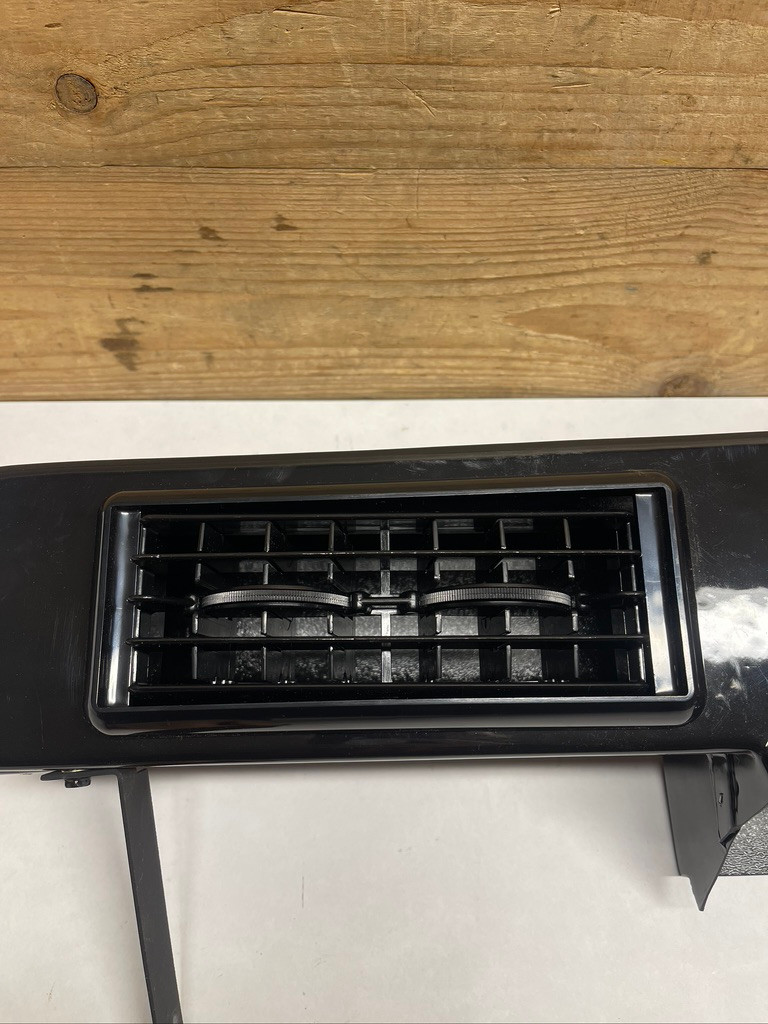 BAE Systems 75-05429 HMMWV Humvee A/C Air Conditioning Duct Assembly