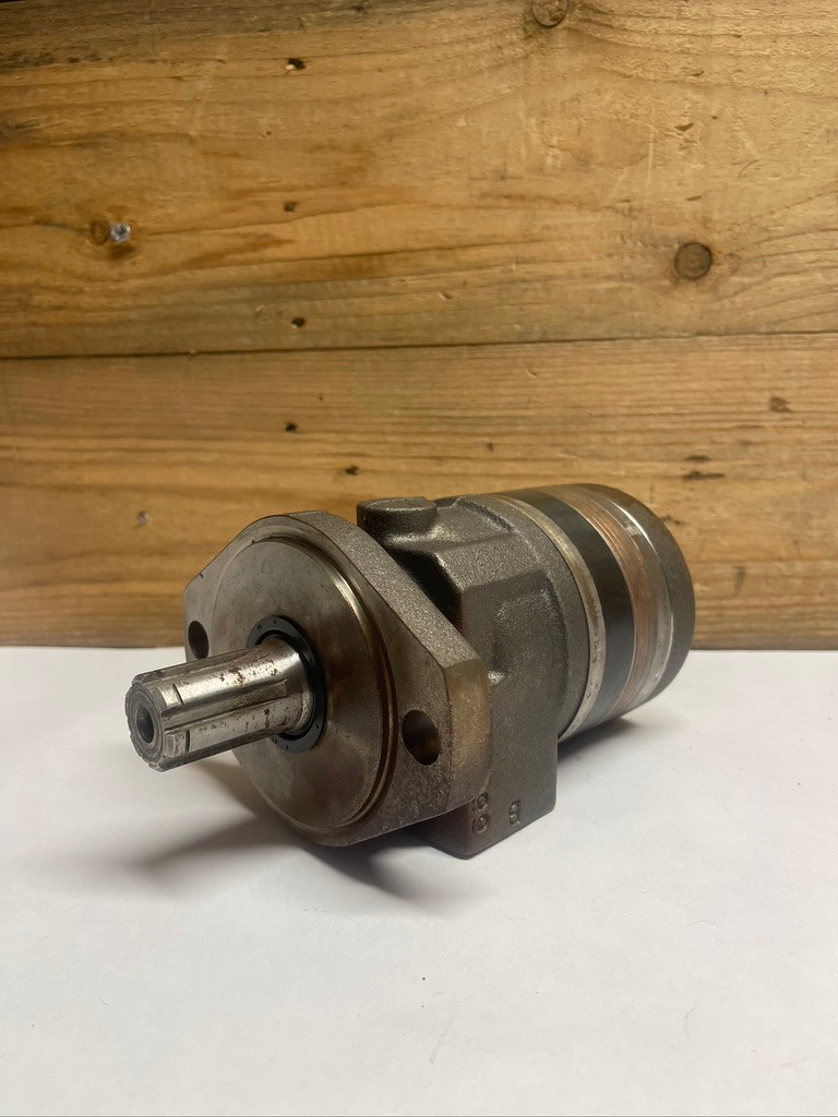 Parker TB0080AM110AAAB Hydraulic Torque Motor 5.0 CID 1" 6B Spline