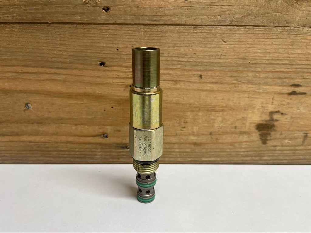 John Deere AT103404 Hydraulic Safety Relief Valve NSN 4820-01-331-7747 OEM