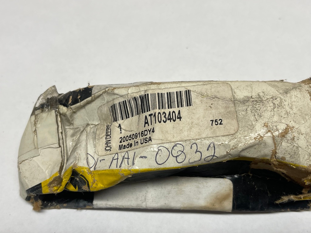 John Deere AT103404 Hydraulic Safety Relief Valve NSN 4820-01-331-7747 OEM