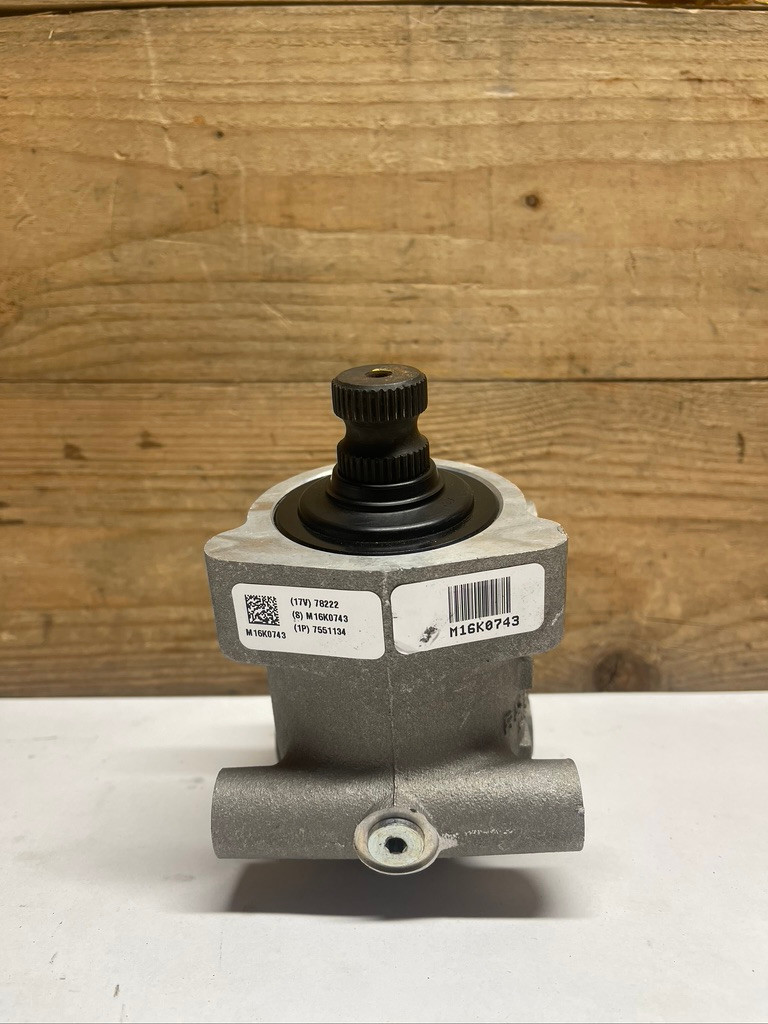 R.H. Sheppard 755113 1133674R Hydraulic Power Steering Gear Box Actuator