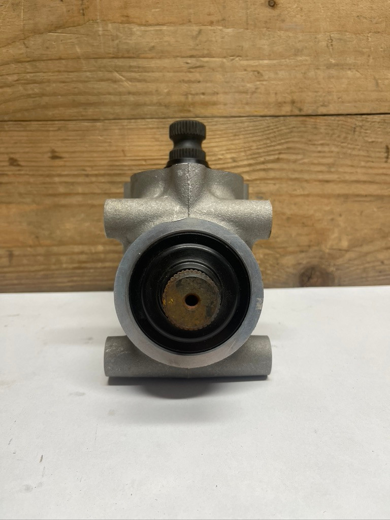 R.H. Sheppard 755113 1133674R Hydraulic Power Steering Gear Box Actuator