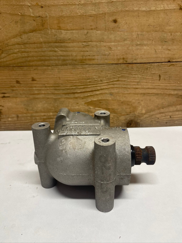R.H. Sheppard 755113 1133674R Hydraulic Power Steering Gear Box Actuator