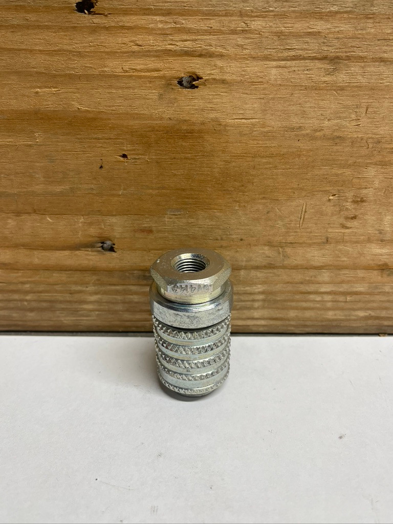 CAT Caterpillar 6V-4143 Hydraulic Quick Disconnect Coupling 1/8-27 NPTF OEM