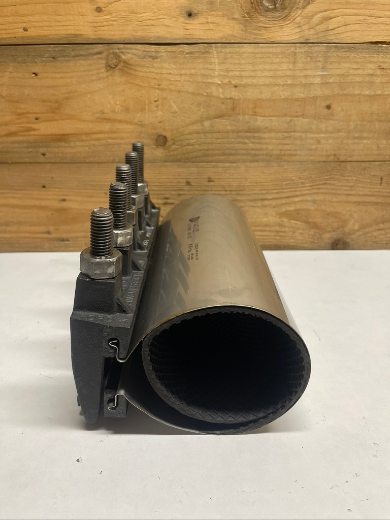 Ford Meter Box F1-473-125 3-4" Stainless Pipe Repair Clamp 12.5"
