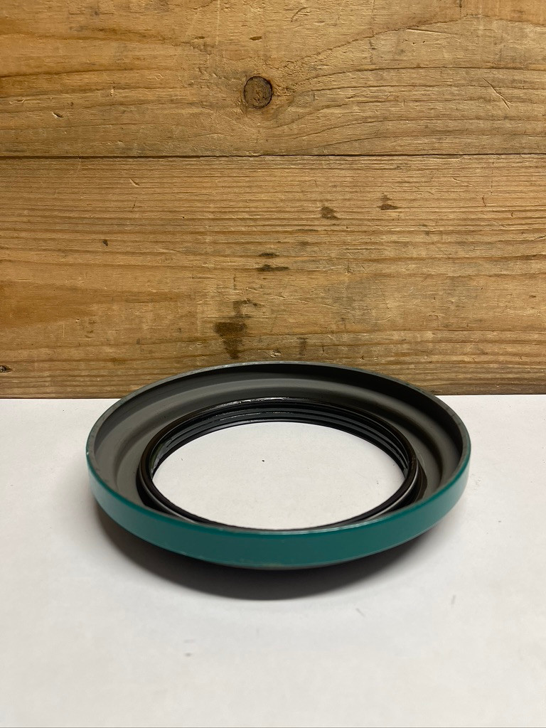 Meritor A1205W1661 Axle Differential Oil Seal Assembly NSN 1440-01-142-7563