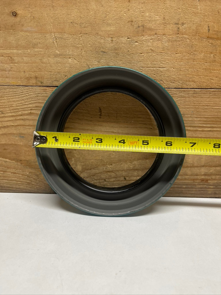 Meritor A1205W1661 Axle Differential Oil Seal Assembly NSN 1440-01-142-7563