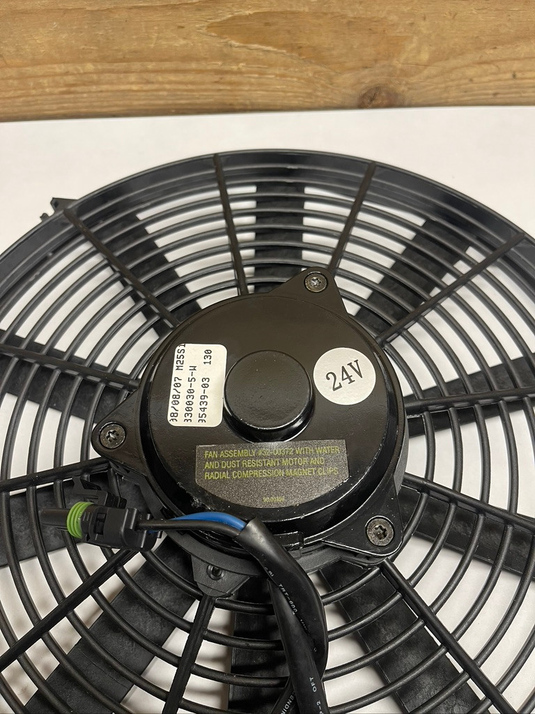 BAE Systems 32-00372 24V HMMWV Rear A/C Condenser Fan NSN 4140-01-456-5685