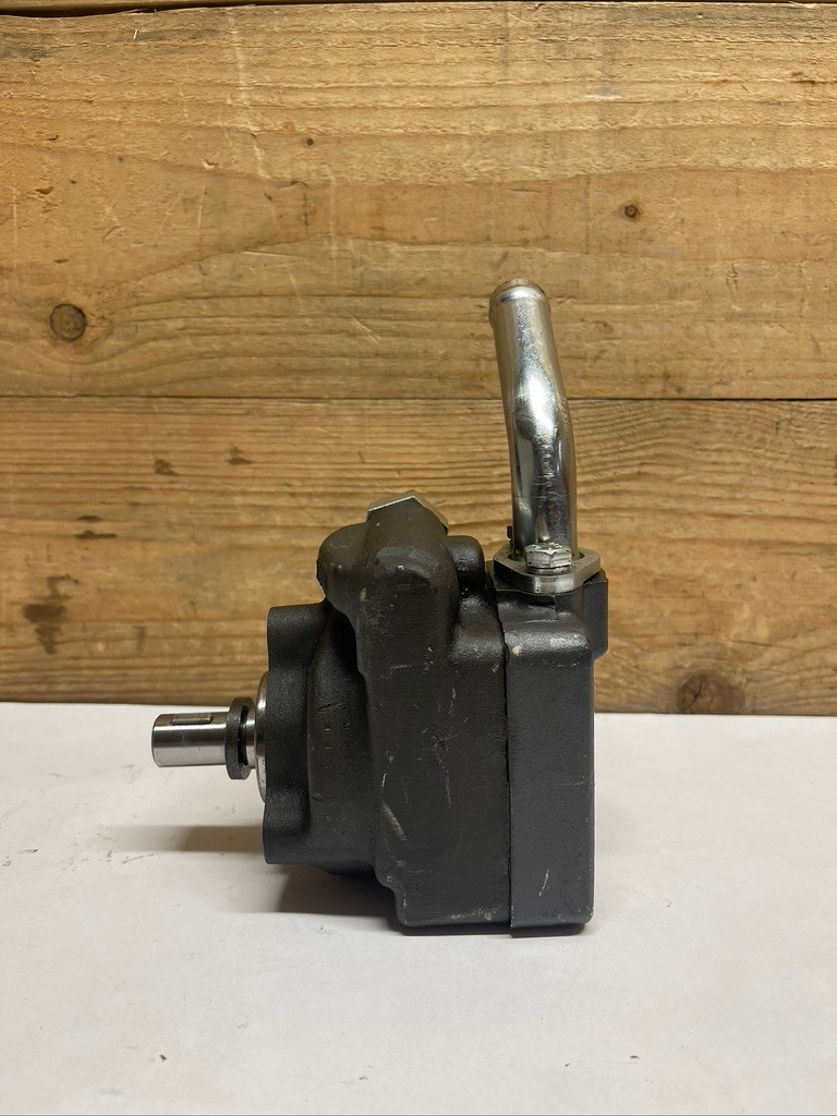 AM General 6500522 12506973 Power Steering Pump HMMWV Humvee 1900 PSI