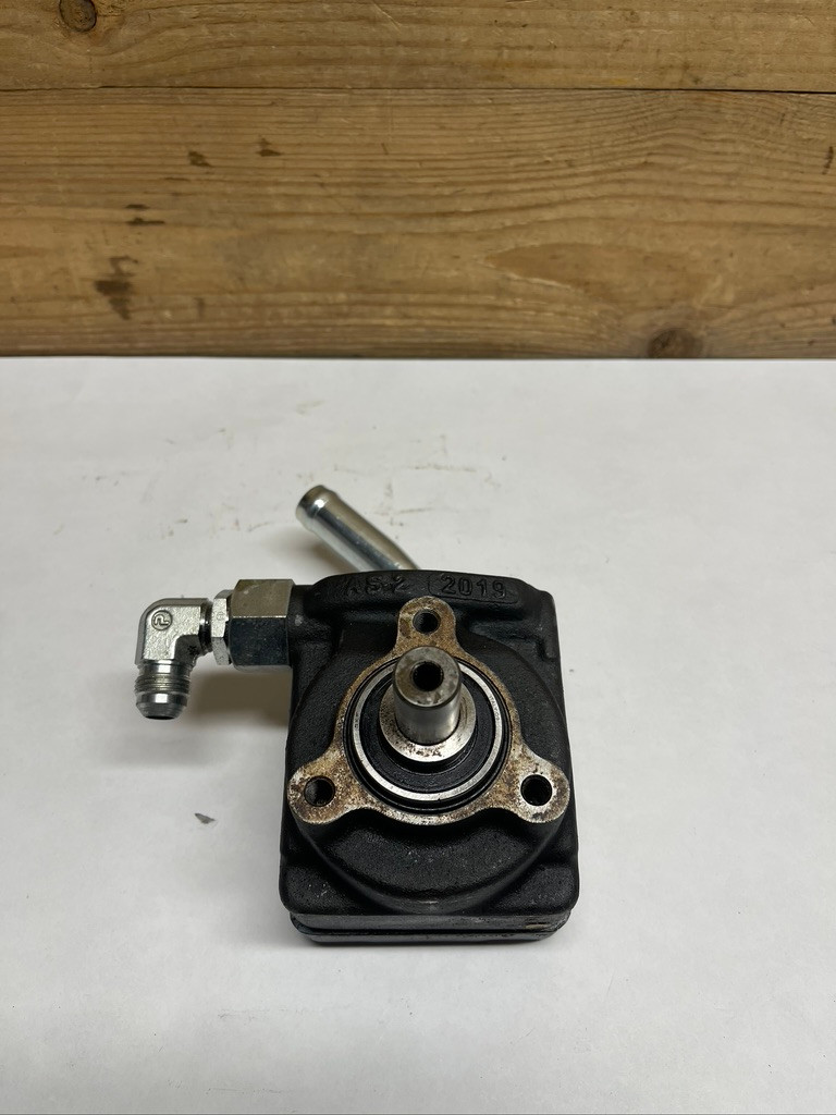 AM General 6500522 12506973 Power Steering Pump HMMWV Humvee 1900 PSI