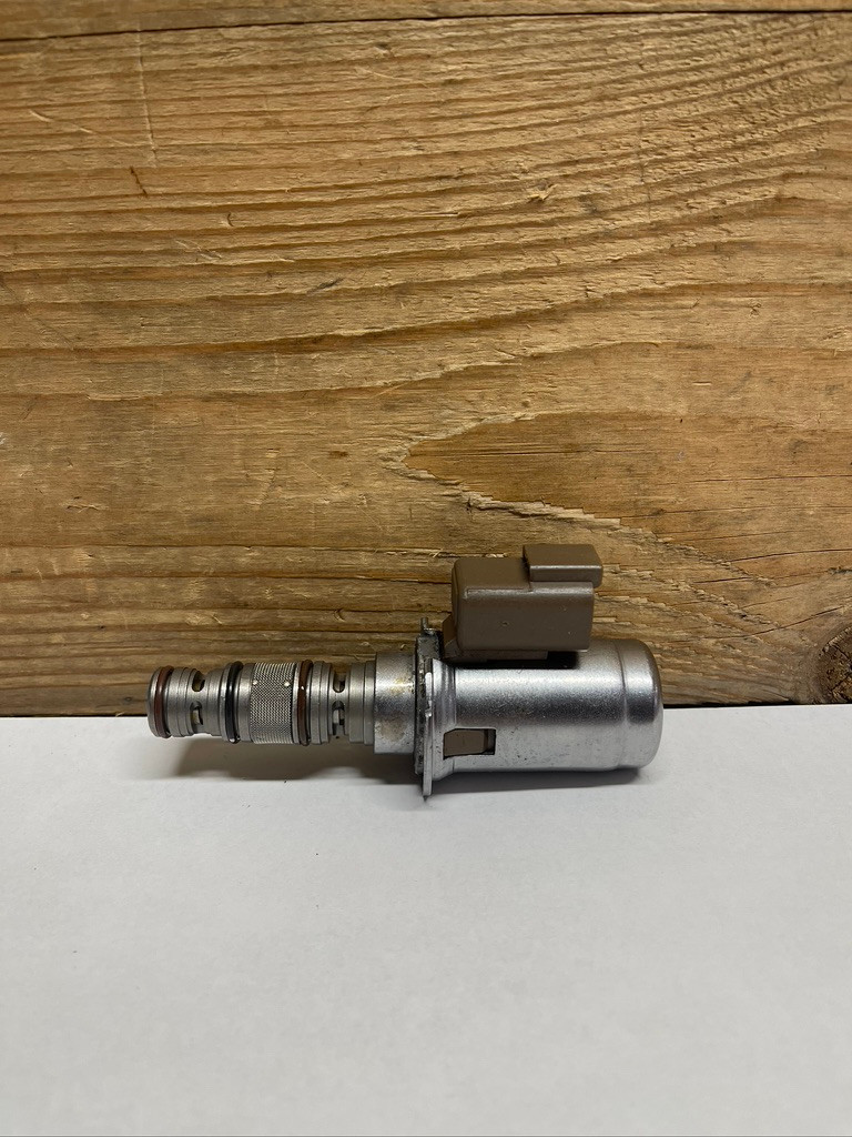Dana Spicer 4210504 24V Solenoid Valve Assembly Off-Highway Transmission
