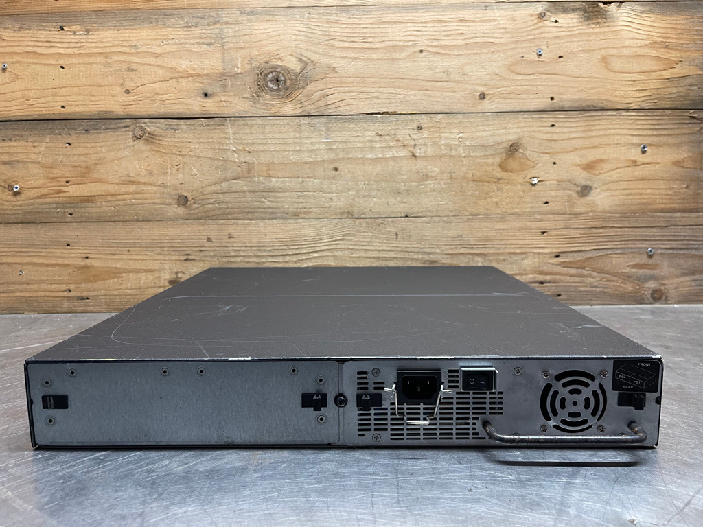 Foundry FGS624P FastIron GS 24-Port Gigabit Ethernet Network Switch Brocade
