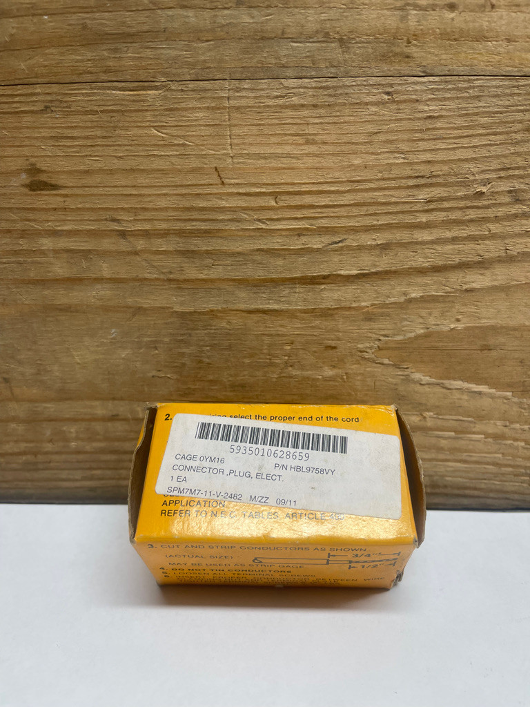 Hubbell HBL9758VY 20A 250V NEMA 2-20P Straight Blade Plug Yellow
