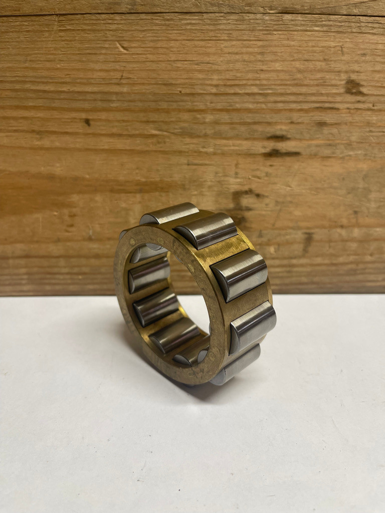 John Deere T116914 Cylindrical Roller Bearing Retainer Assembly OEM