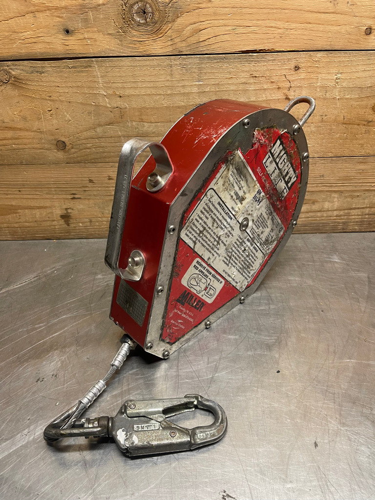 Miller Mighty Lite Self Retracting Lifeline RL50G/ 50FT