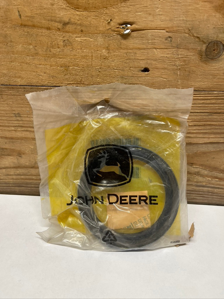 John Deere AR66751 Internal Oil Seal 544E 624E 644E Wheel Loader OEM