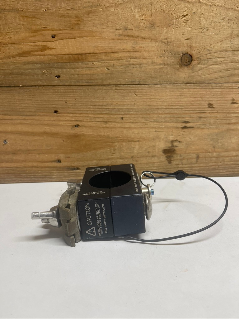 BlueSky Mast BST2-P-B205-GND-000 Grounding Terminal Bracket