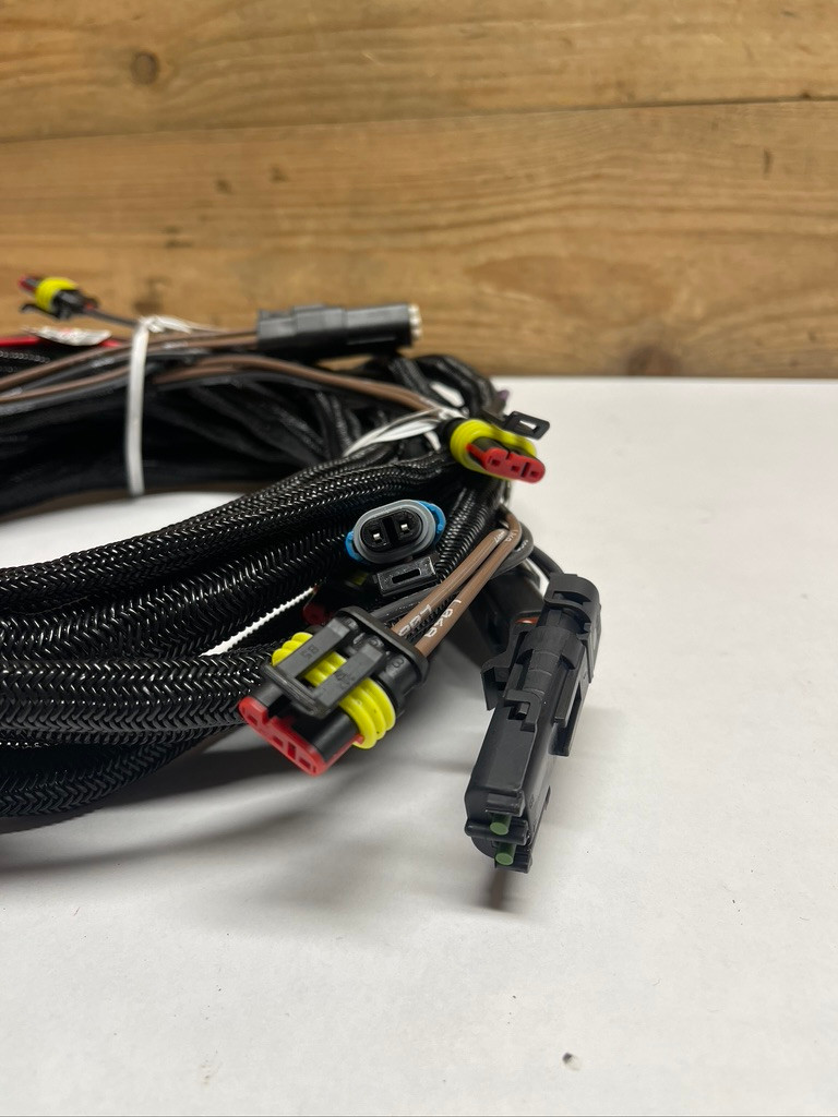 John Deere AT345426 Rear Frame Wiring Harness 	