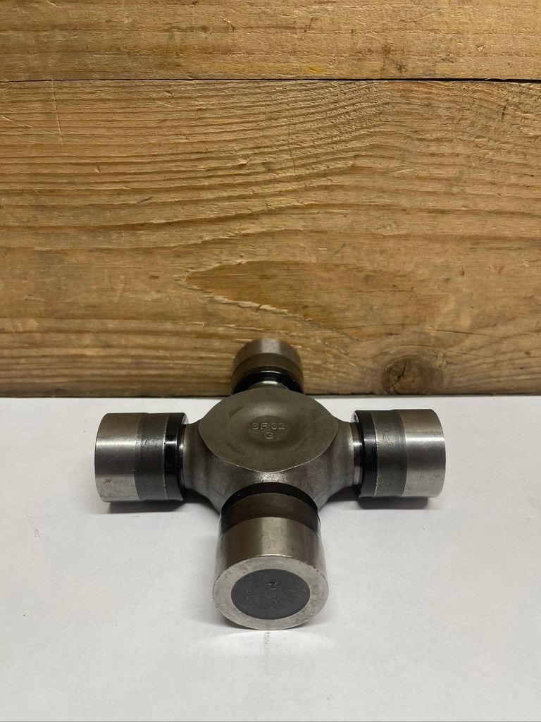 John Deere AT207330 Spicer SPL70X Universal Joint U-Joint OEM