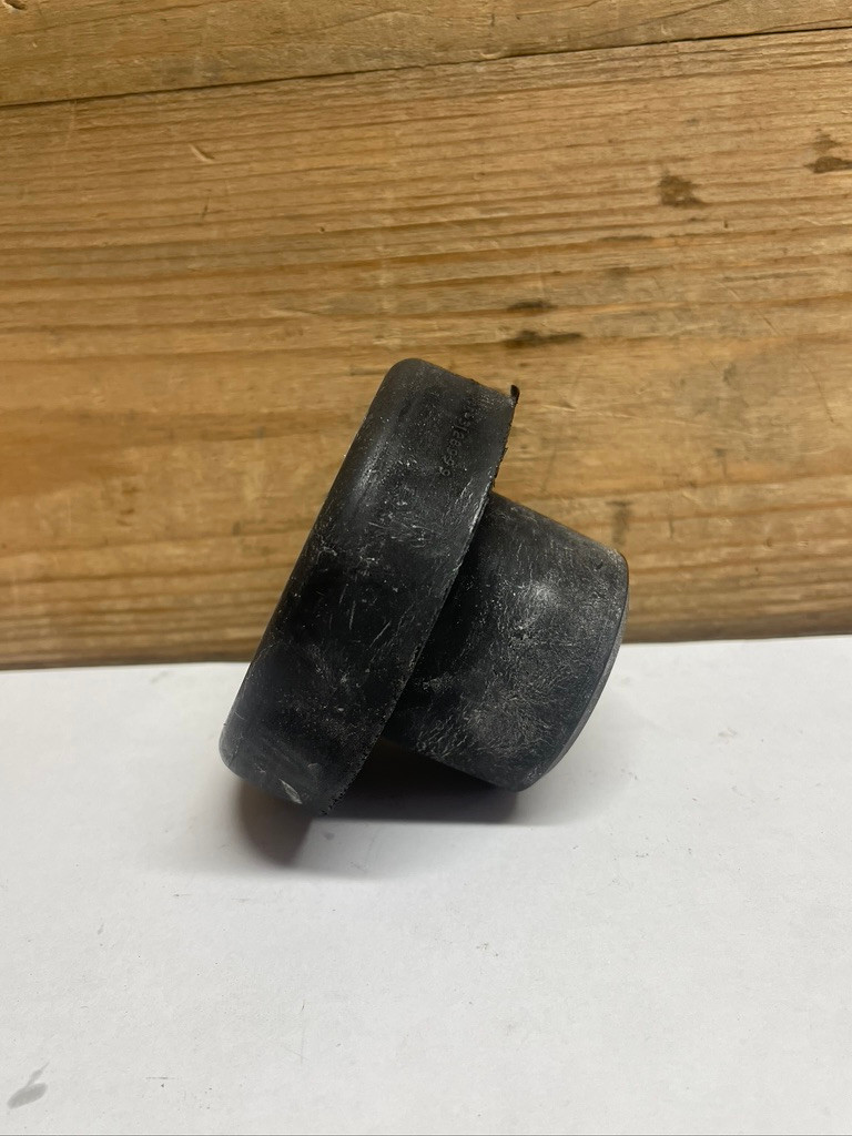Caterpillar 7C-4349 Mushroom Mount Genuine CAT OEM Radiator Isolator