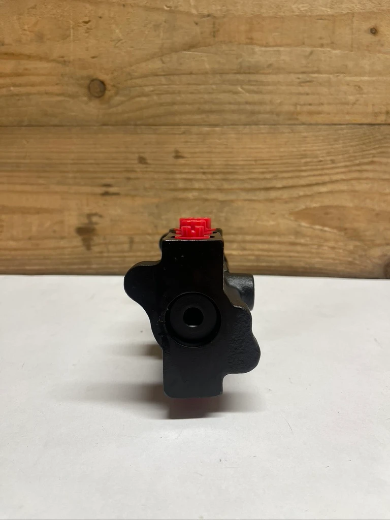 John Deere AT331208 Flow Control Brake Valve Genuine OEM Hydraulic Valve