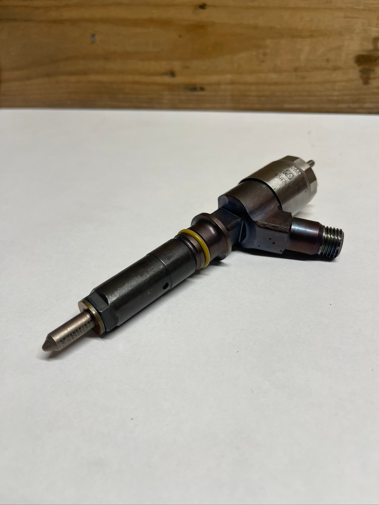 Caterpillar 320-0690 Fuel Injection Nozzle Genuine CAT OEM Injector