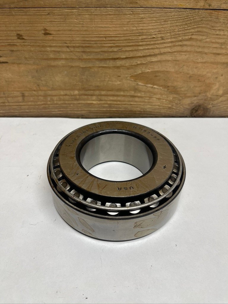 John Deere RE49486 OEM Tapered Roller Bearing Tractor Loader Bearing