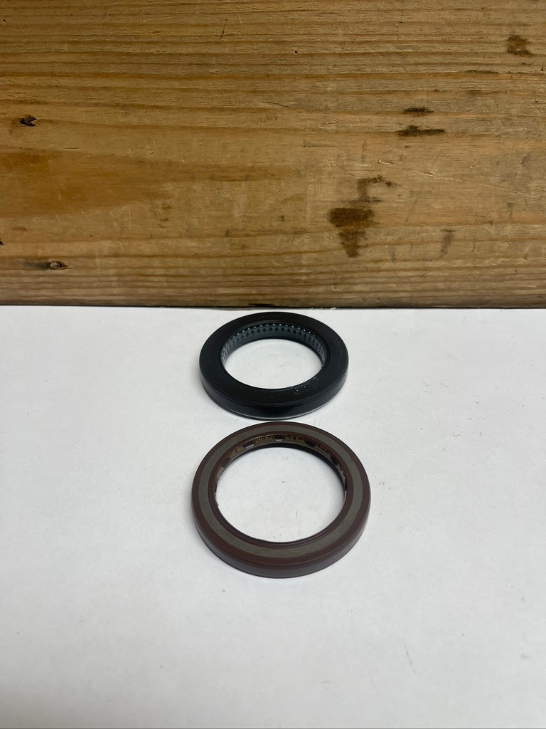 John Deere AT305960 Hydraulic Seal Kit OEM Replacement Parts Kit