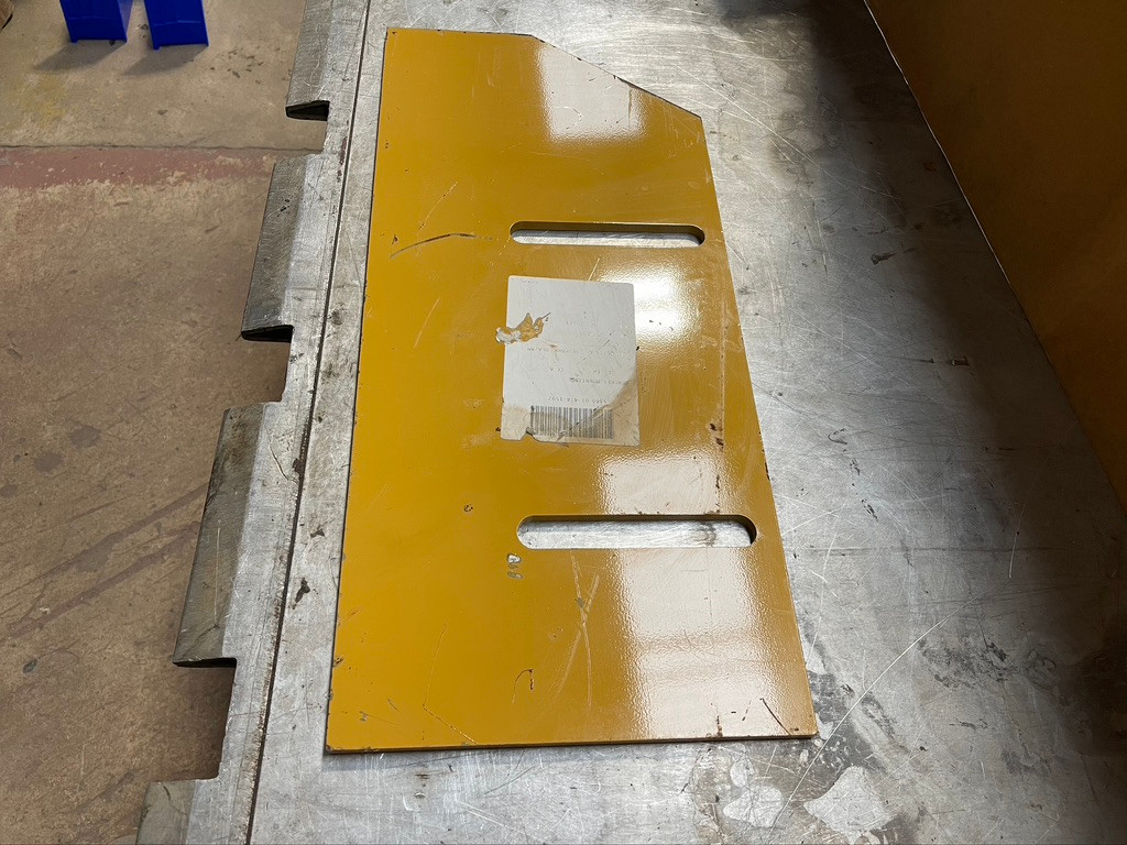 Caterpillar 160-6331 Long Steel Scraper OEM CAT Compactor Scraper Plate