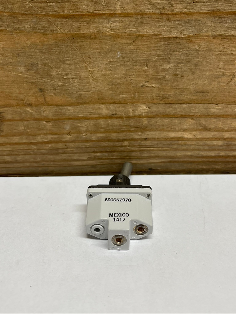 Caterpillar 8D-2676 28V SPST Toggle Switch OEM Heavy Duty Electrical Switch