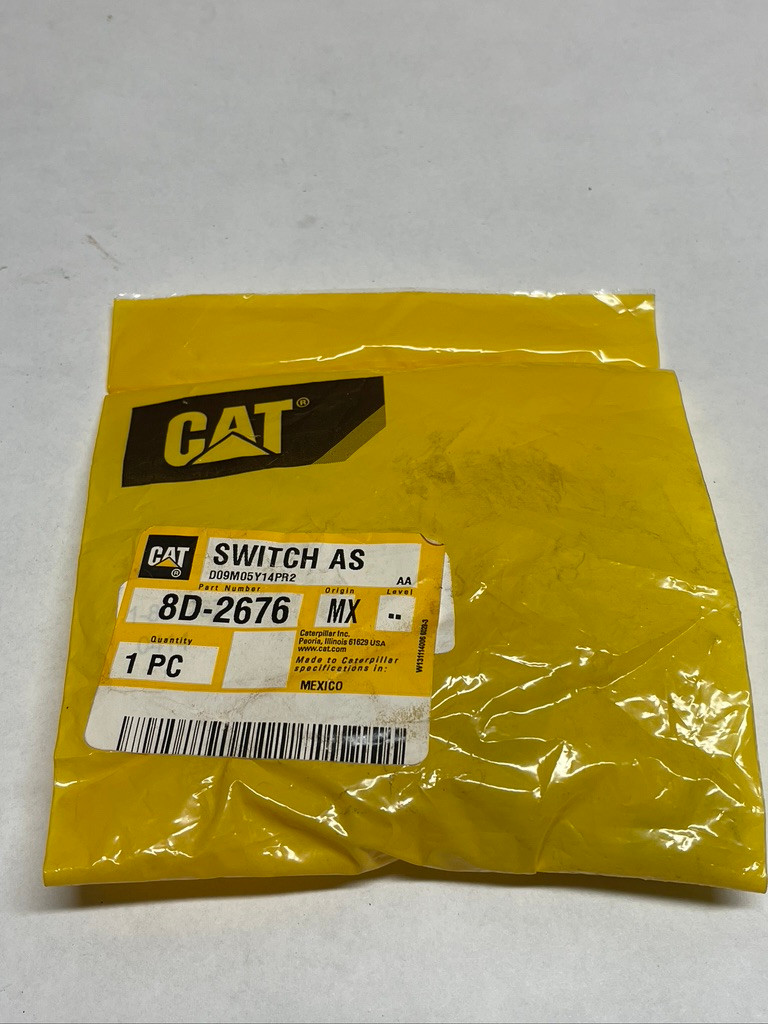 Caterpillar 8D-2676 28V SPST Toggle Switch OEM Heavy Duty Electrical Switch