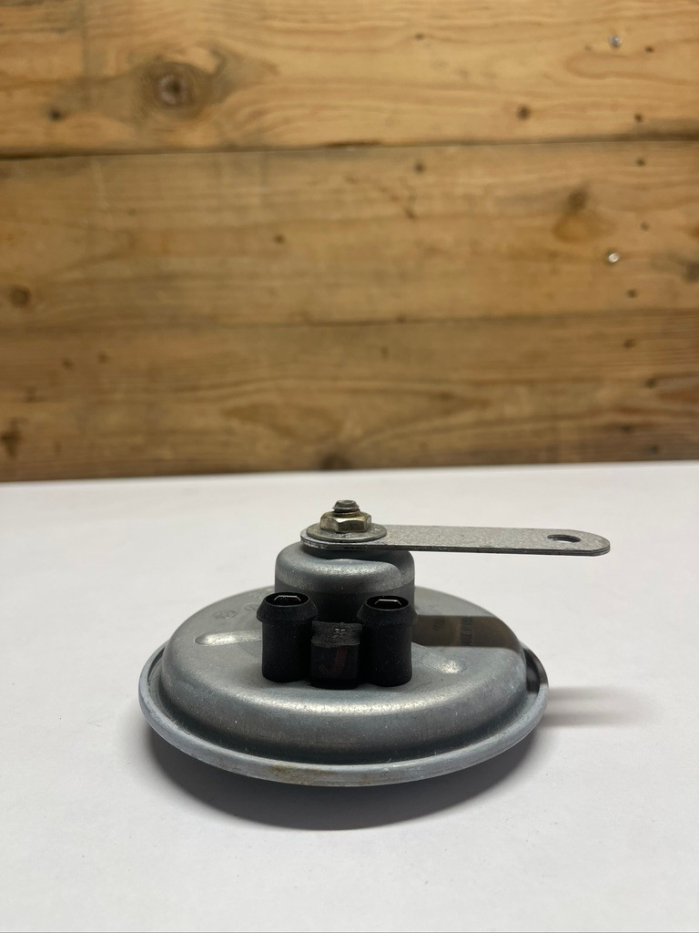 John Deere AT64237 Signal Horn OEM Hi-Note Warning Horn 12V