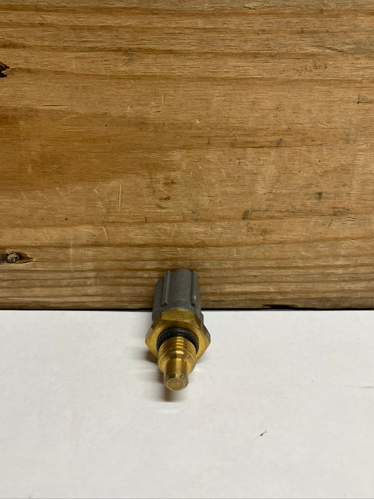 John Deere RE516336 Fuel Temperature Sensor OEM Diesel Engine