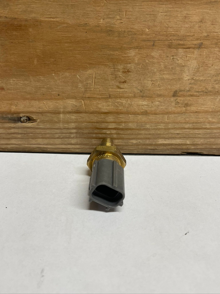 John Deere RE516336 Fuel Temperature Sensor OEM Diesel Engine