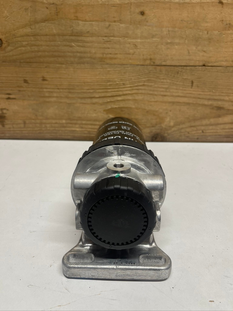 John Deere RE525802 Final Fuel Filter Assembly OEM Diesel Engine Filter