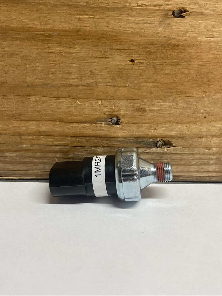 Mack Truck 25165995 Air Pressure Switch OEM 2 Terminal 1/8" NPT