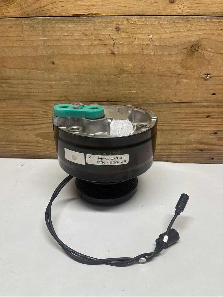 Mobile Climate Control 4526529 A/C Refrigeration Compressor NSN 4130-01-539-6297