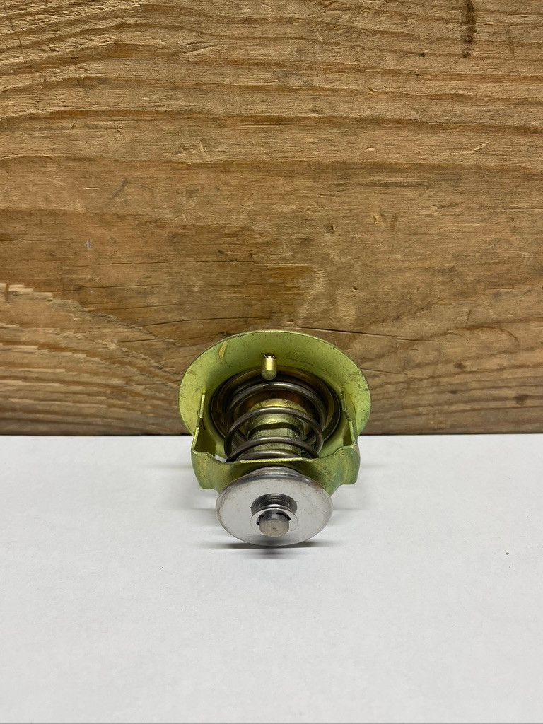 CAT 235-4960 Engine Coolant Thermostat Temperature Regulator OEM