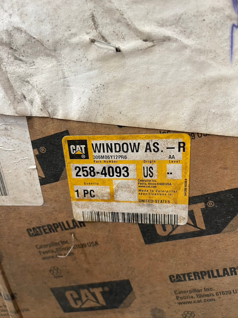 CAT 258-4093 RH Front Sliding Glass Window Caterpillar OEM Cab Glass